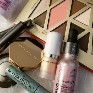High end makeup bundle